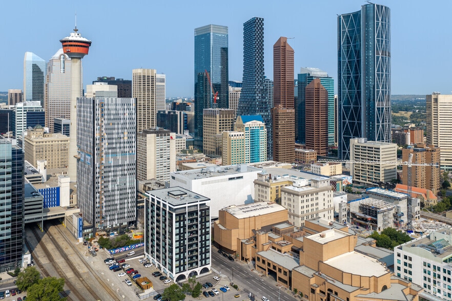 130 9th Ave SE, Calgary, AB à louer - Aérien – Image 2 sur 2
