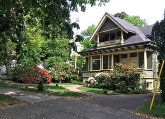 Plus de détails pour 903 Humboldt St, Victoria, BC - Logement à vendre
