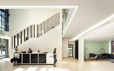 250 South Oak Way, Reading à louer - Photo de l’immeuble – Image 3 sur 7