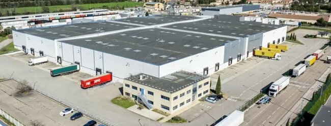 Plus de détails pour 50 Rue Nicolas Joseph Cugnot, Salon-de-Provence - Industriel/Logistique à louer
