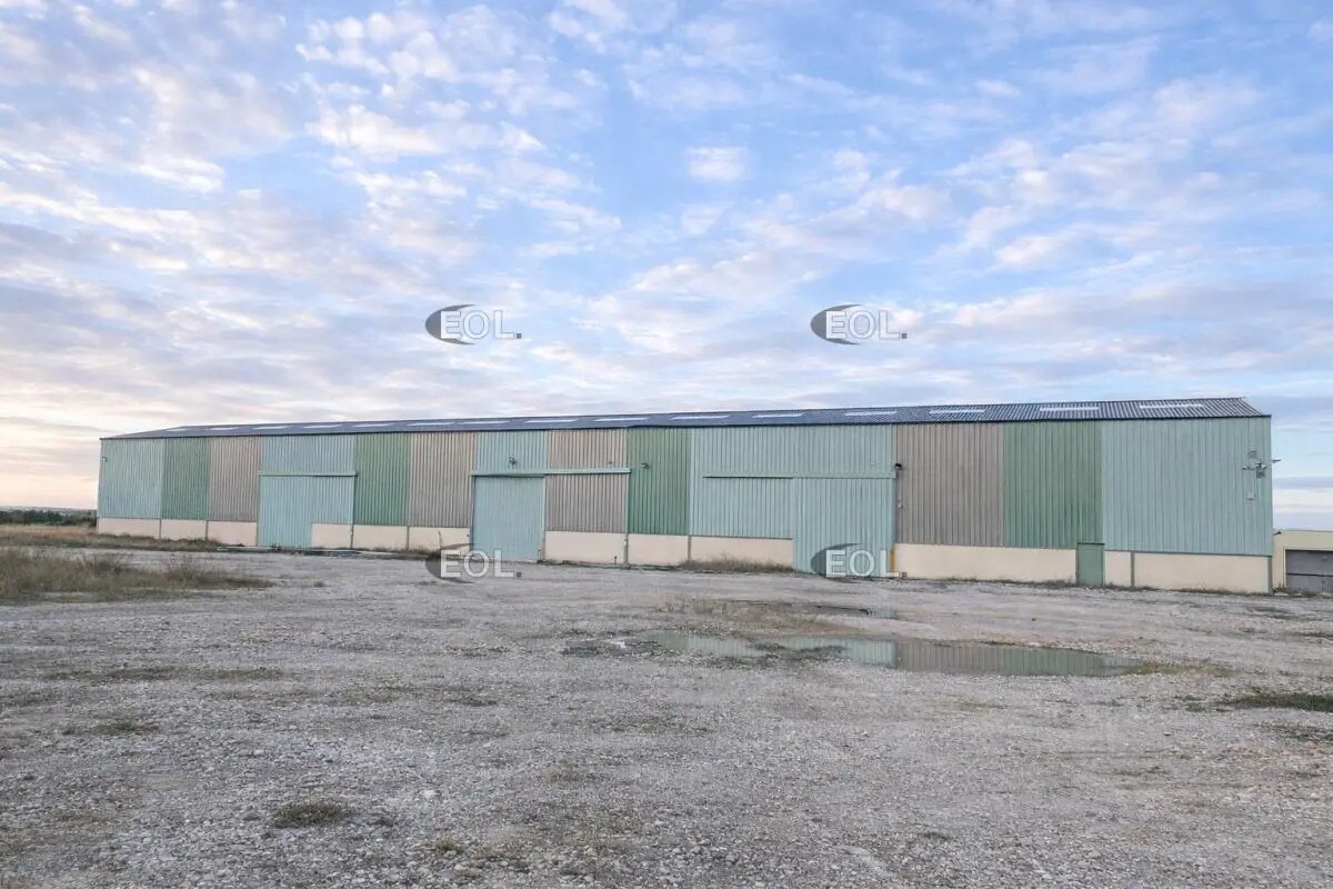 Local d'activités dans Istres à vendre Photo de l’immeuble– Image 1 sur 8