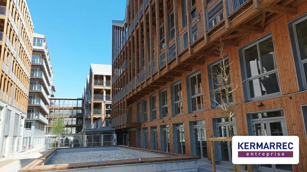 Bureau dans Nantes à louer - Photo de l’immeuble – Image 2 sur 13