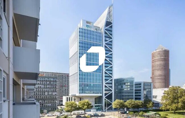 Plus de détails pour Bureau à louer