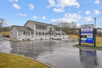 2679 Route 17M, Goshen, NY à louer Photo de l’immeuble– Image 1 sur 11
