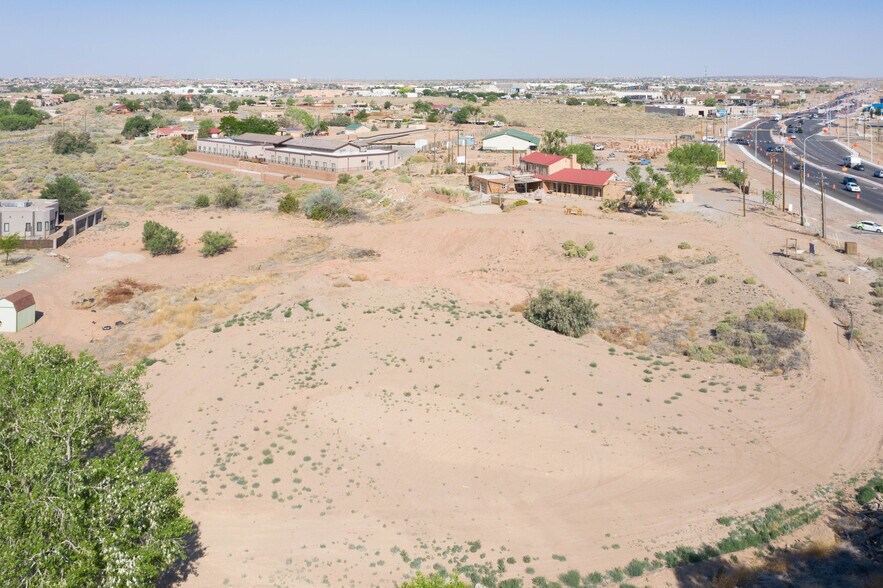 781 W Highway 550, Bernalillo, NM à louer - Photo de la construction – Image 3 sur 3