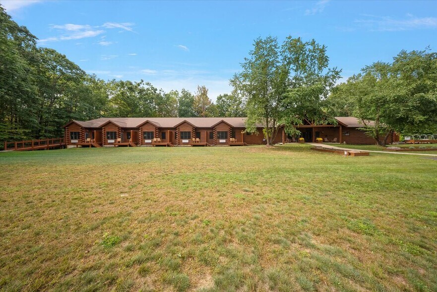 3943 N Skookum Rd, Luther, MI à vendre - Photo de l’immeuble – Image 3 sur 60