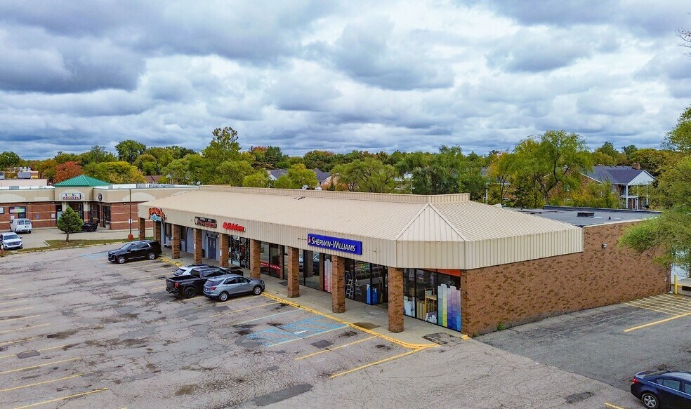42042-42066 Van Dyke Ave, Sterling Hts, Sterling Heights, MI à louer - Photo de l’immeuble – Image 2 sur 4