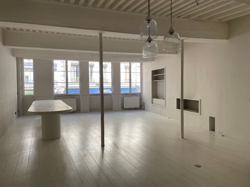 11 Rue De Brest, Lyon à louer Photo intérieure– Image 1 sur 3