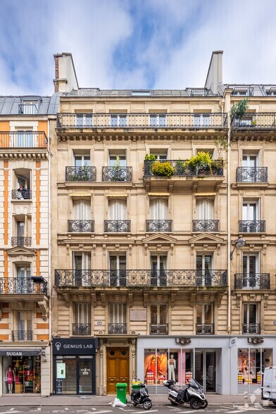 48 Rue Du Four, Paris à vendre - Photo principale – Image 1 sur 10