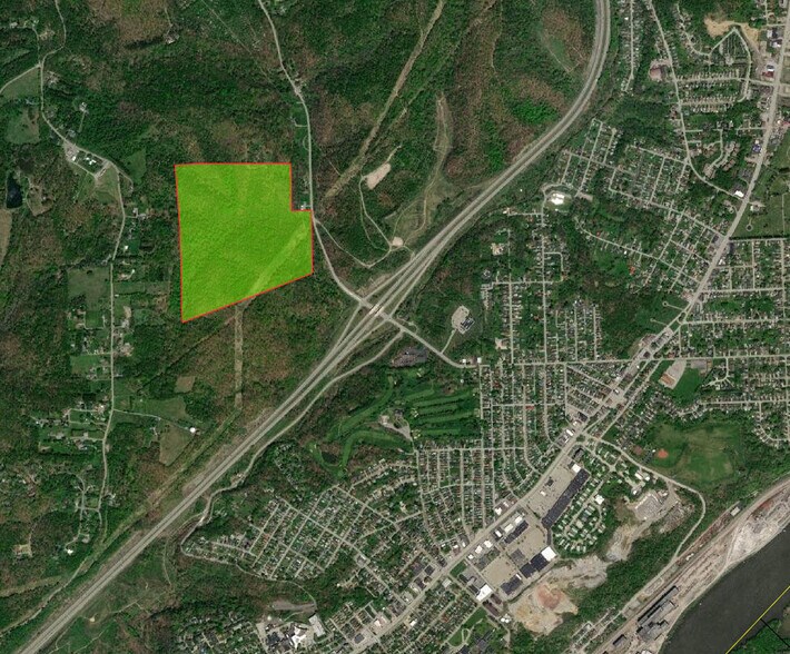 Burtner Rd, Natrona Heights, PA à vendre - Photo de l’immeuble – Image 3 sur 4