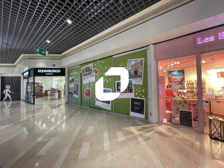 Local commercial dans Châlons-en-Champagne à louer - Photo de l’immeuble – Image 2 sur 6