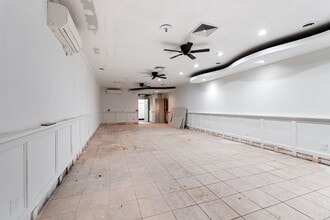 2100 Clove Rd, Staten Island, NY à louer Photo intérieure– Image 1 sur 8