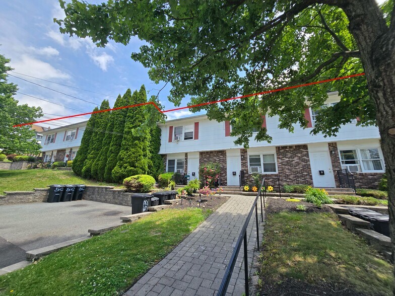 288 W Clinton St, Dover, NJ à vendre - Photo de l’immeuble – Image 3 sur 74