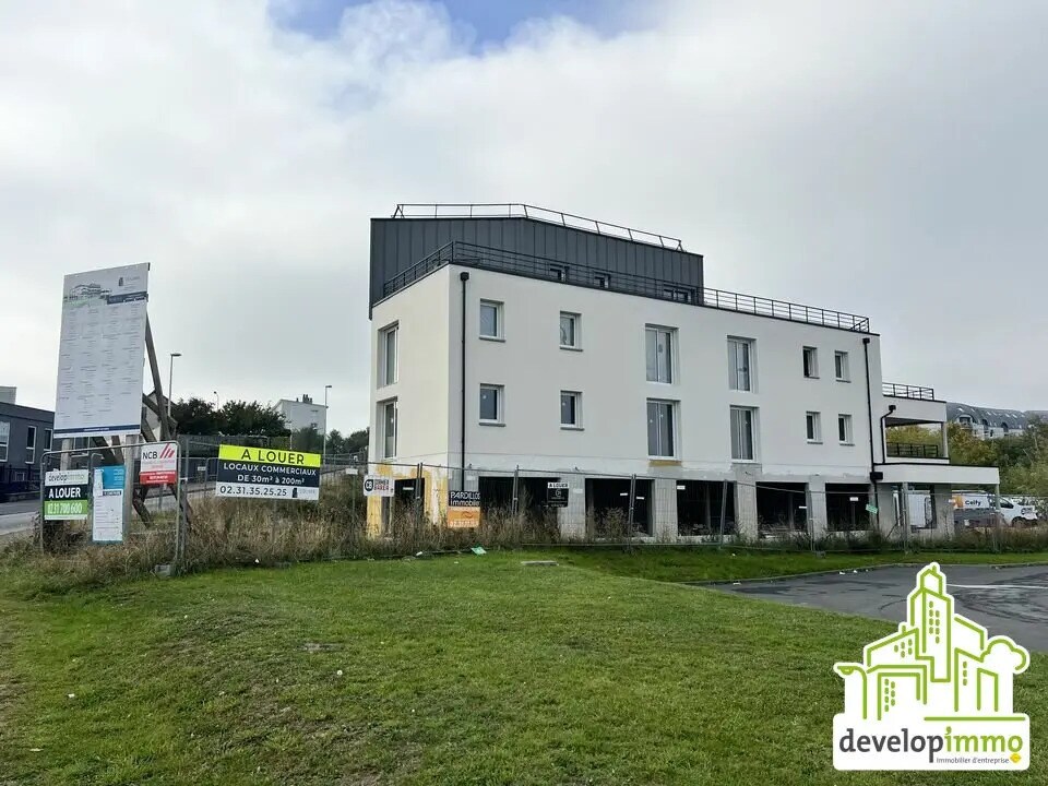 Local commercial dans Mondeville à louer Photo de l’immeuble– Image 1 sur 4
