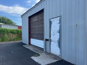 10236 Leopard St, Corpus Christi, TX à louer Photo de l’immeuble– Image 2 sur 4