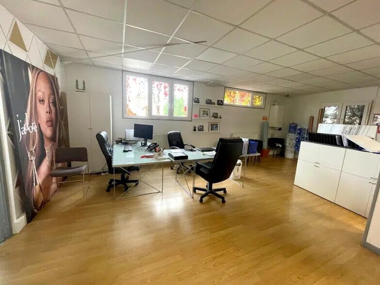 Local d’activités dans Argenteuil à louer - Photo intérieure – Image 3 sur 5