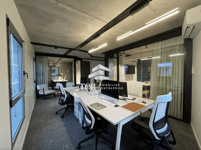 Plus de détails pour Bureau à louer
