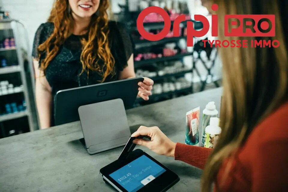 Local commercial dans Saubion à louer Photo principale– Image 1 sur 4