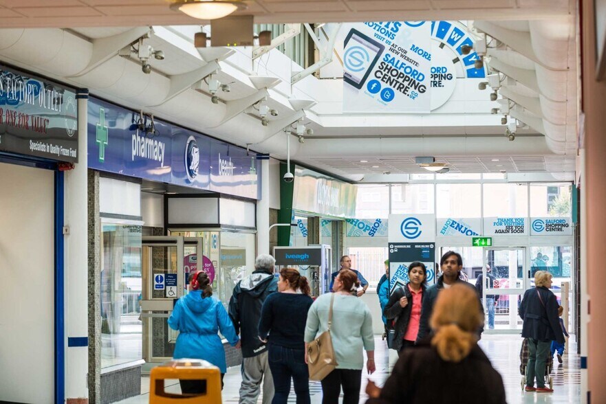 Pendleton Way, Salford à louer - Photo de l’immeuble – Image 2 sur 4