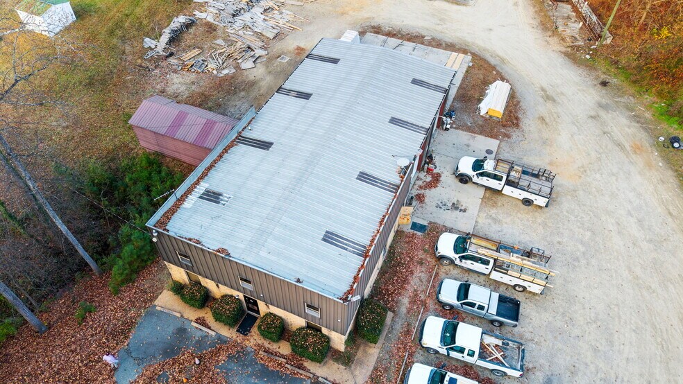 3136 Cogbill Road Portfolio portefeuille de 3 biens à vendre sur LoopNet.fr - Photo de l’immeuble – Image 3 sur 15