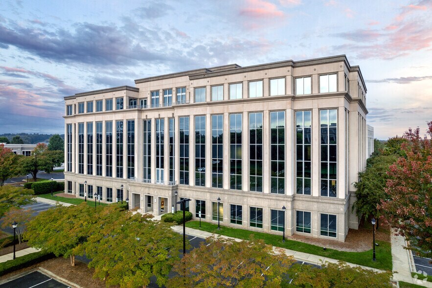 14045 Ballantyne Corporate Pl, Charlotte, NC à louer - Photo principale – Image 1 sur 13
