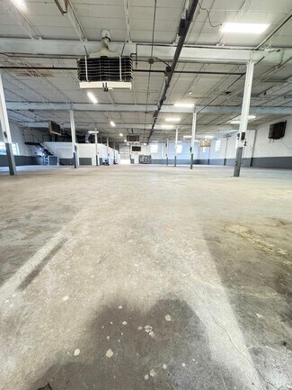 Plus de détails pour 335 13th St, Carlstadt, NJ - Industriel/Logistique à louer