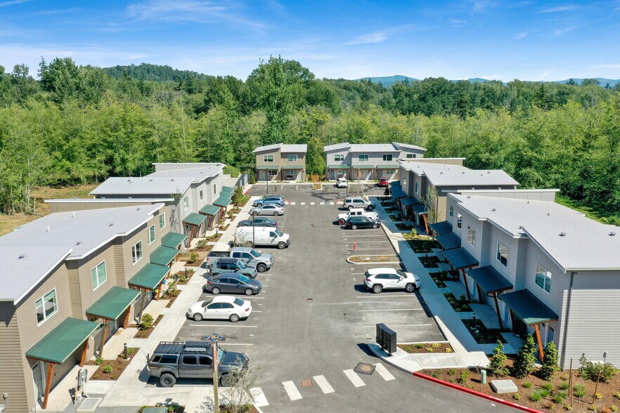 201 Tull Ct, Bellingham, WA à vendre - Photo de l’immeuble – Image 2 sur 18