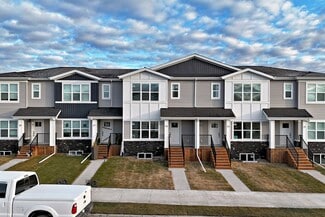 Plus de détails pour 11-22 Grayhawk Blvd, Benalto, AB - Logement à vendre