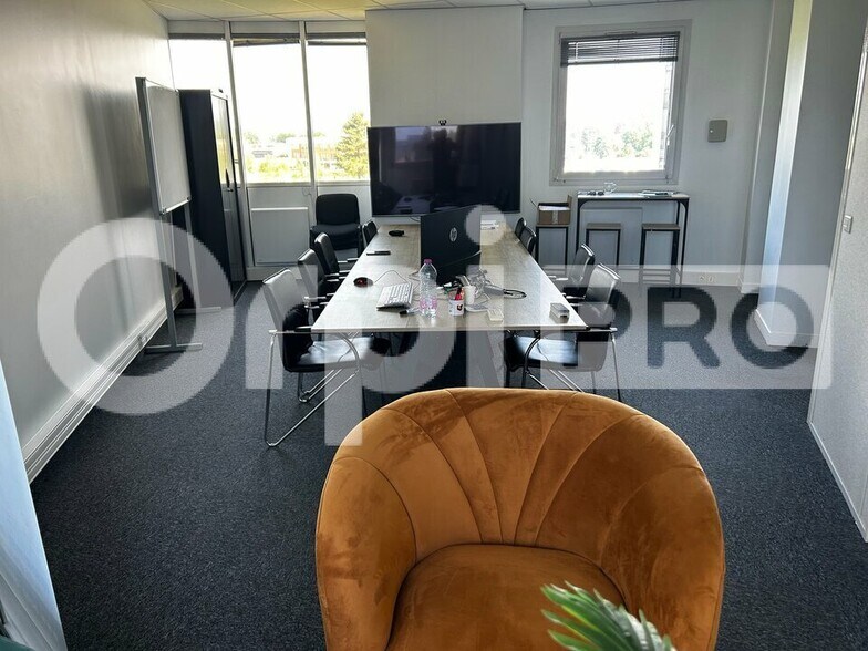 Bureau dans Compiègne à vendre - Photo intérieure – Image 3 sur 7