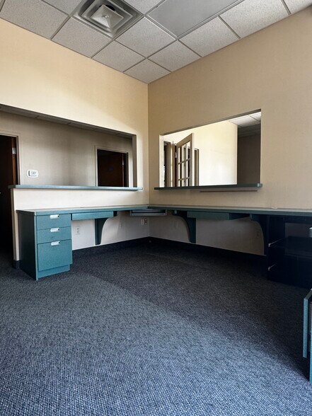 6503-6515 Campbell Blvd, Pendleton, NY à louer - Photo de l’immeuble – Image 3 sur 12