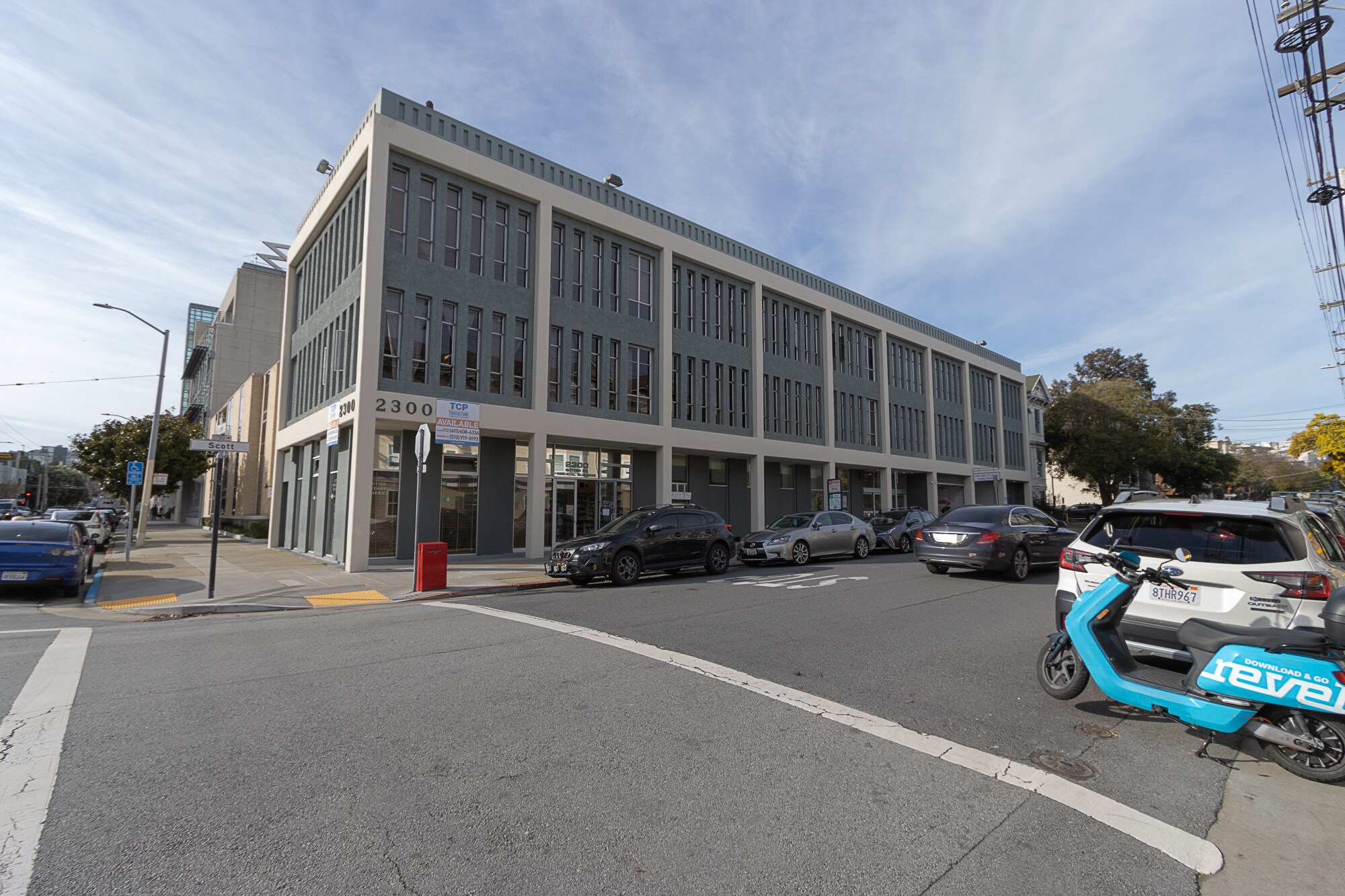 2300 Sutter St, San Francisco, CA à louer Photo de l’immeuble– Image 1 sur 4