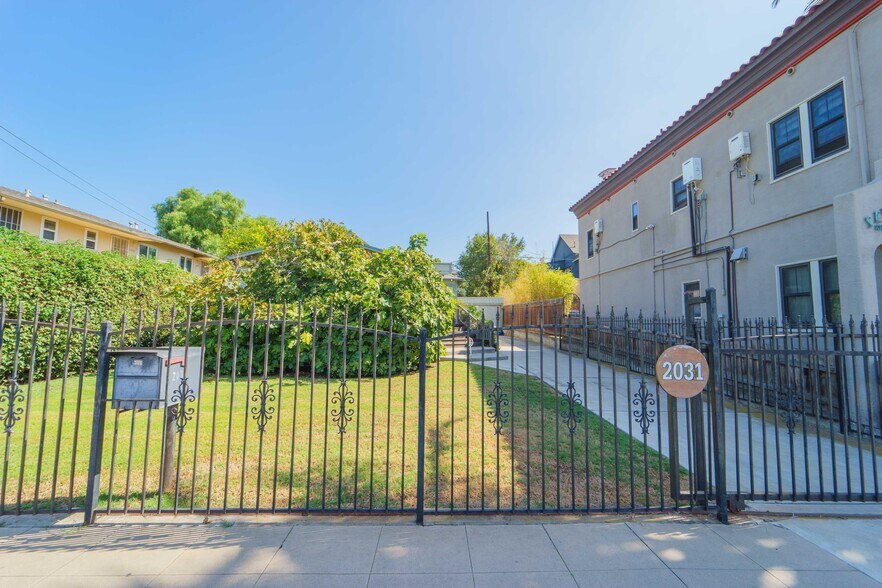 2031 2nd Ave, San Diego, CA à vendre - Photo de l’immeuble – Image 1 sur 15