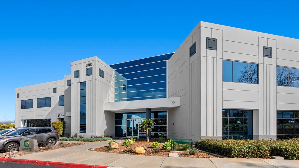 5860 El Camino Real, Carlsbad, CA à louer - Photo de l’immeuble – Image 3 sur 3