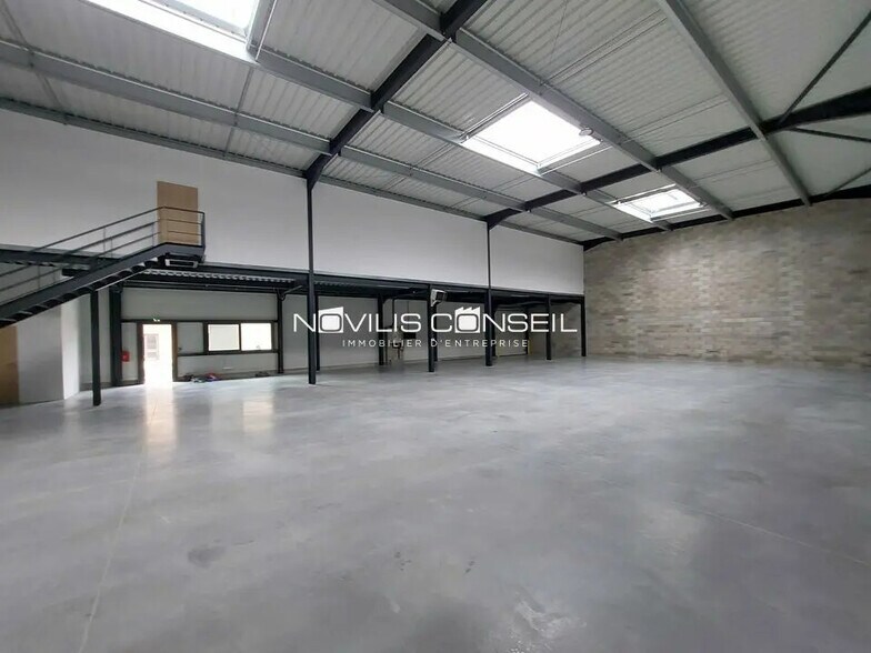 Local d’activités dans Launaguet à louer - Photo intérieure – Image 2 sur 9