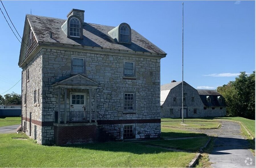 1010 Lincoln Way W, Chambersburg, PA à vendre - Photo de l’immeuble – Image 3 sur 3