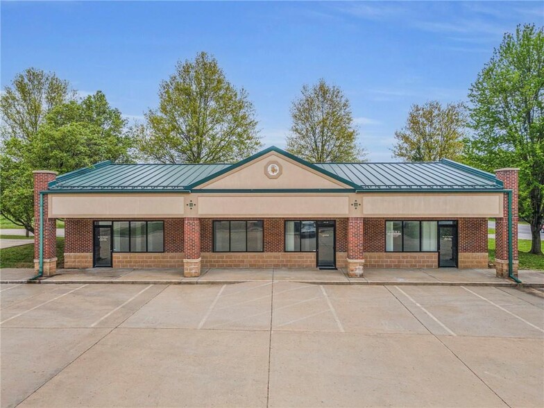 204 N 169 Hwy, Trimble, MO à vendre - Photo de l’immeuble – Image 2 sur 19