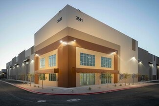 Plus de détails pour Volunteer & Paradise, Henderson, NV - Industriel/Logistique à louer
