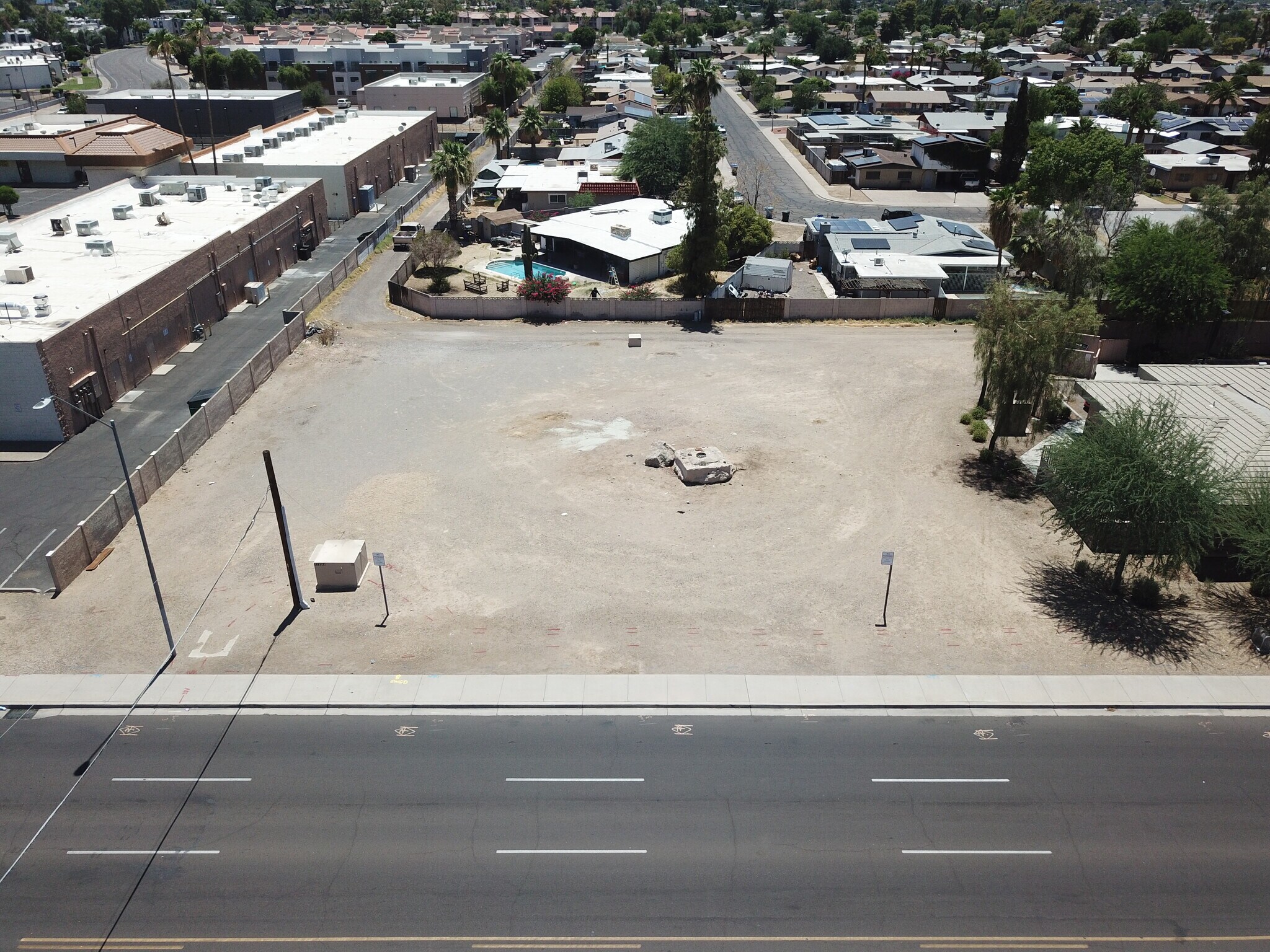 2901 W Cactus Rd, Phoenix, AZ à vendre Aérien– Image 1 sur 4