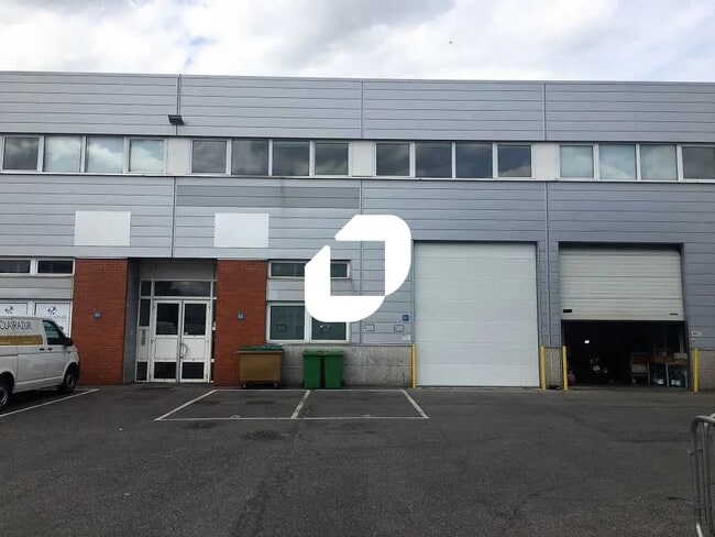 Plus de détails pour 62-86 Rue Berthie Albrecht, Vitry-sur-Seine - Bureau, Local d'activités à louer