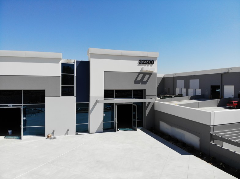 22300 Van Buren Blvd, Riverside, CA à louer - Photo de l’immeuble – Image 3 sur 9