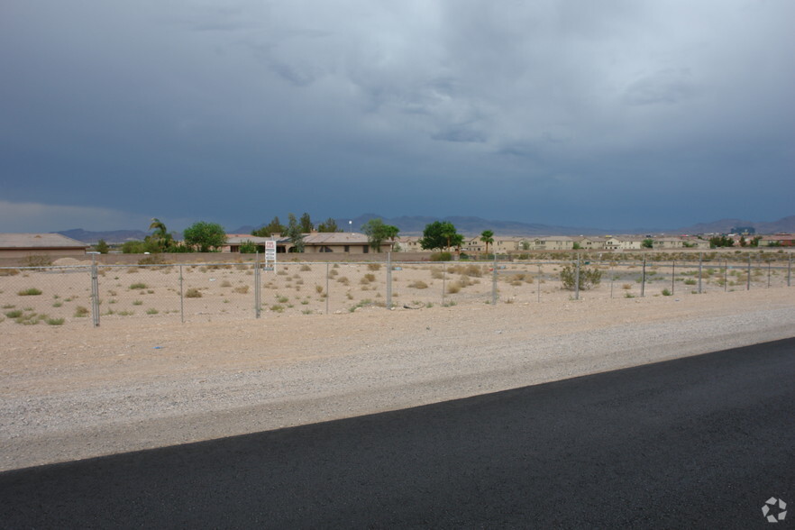 10560 S Valley View Blvd, Las Vegas, NV à vendre - Photo principale – Image 1 sur 3