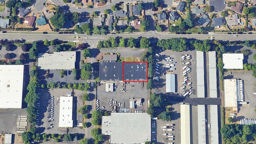 10350 SW Tualatin Rd, Tualatin, OR à louer - Photo de l’immeuble – Image 3 sur 3