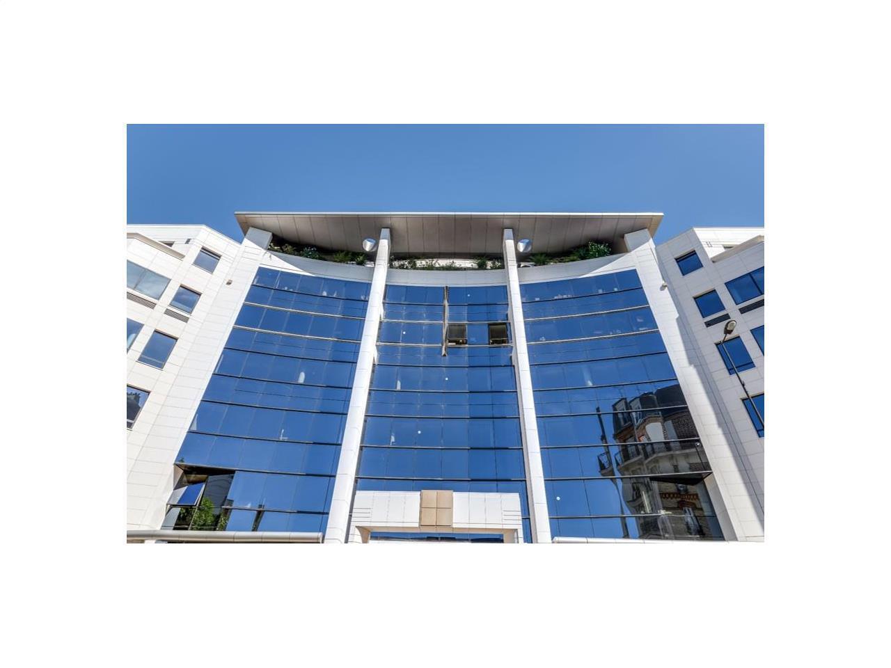 108-116 Rue Victor Hugo, Levallois-Perret à louer Photo de l’immeuble– Image 1 sur 9