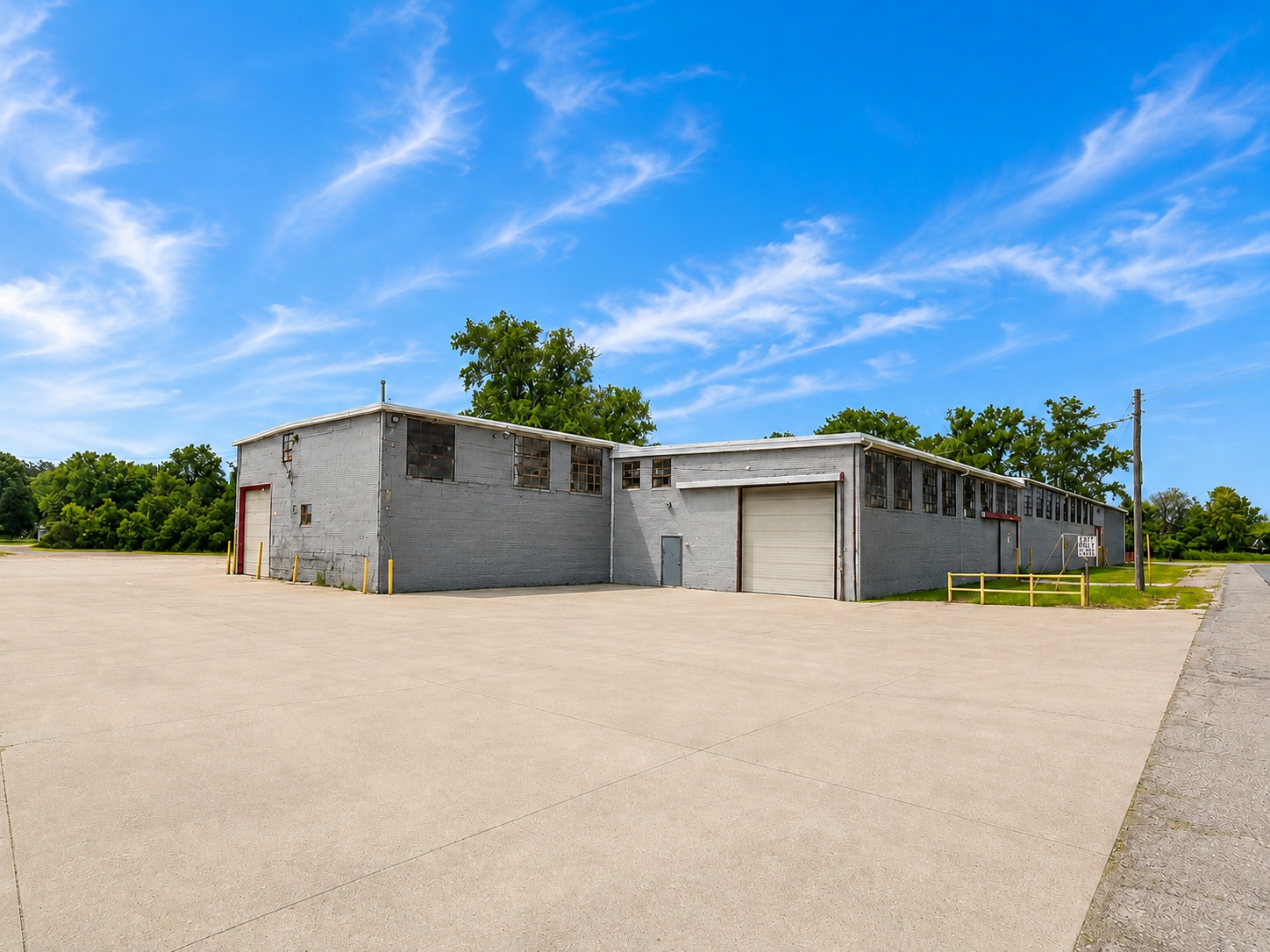 302 Carleton St, Marysville, MI à louer Photo intérieure– Image 1 sur 2