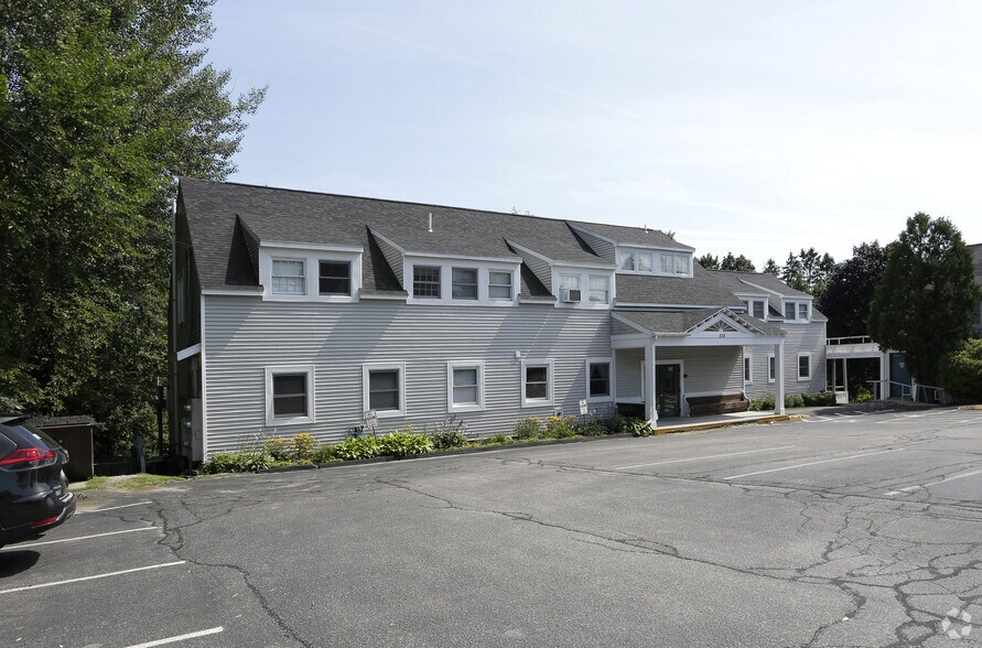 535 Ocean Ave, Portland, ME à vendre - Photo principale – Image 1 sur 5