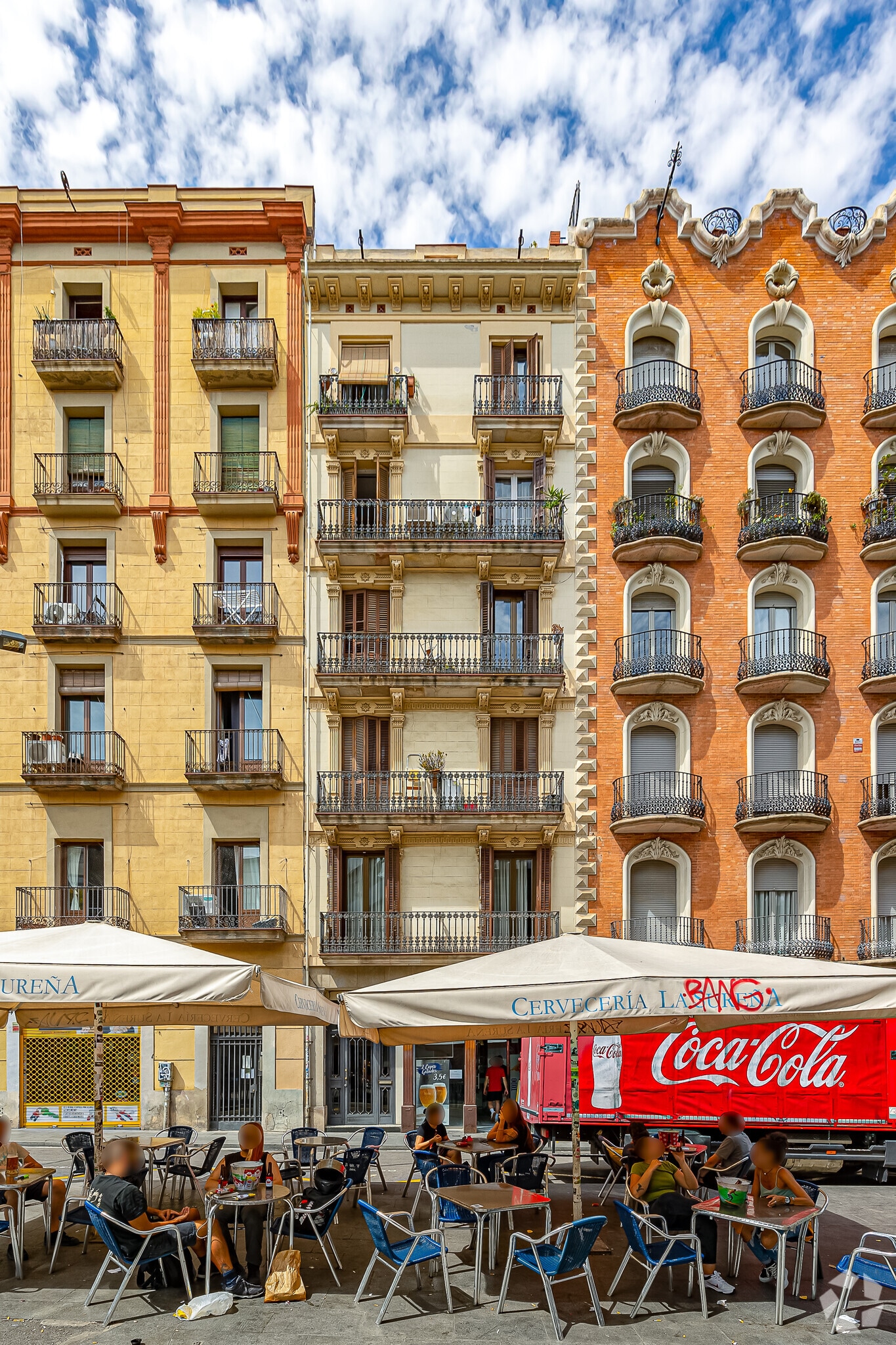 Local commercial dans Barcelone, Barcelona à louer Photo principale– Image 1 sur 2