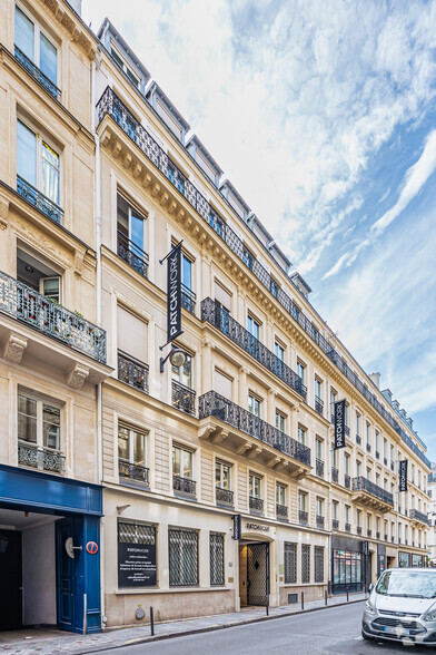 50 Rue Taitbout, Paris à louer - Photo principale – Image 1 sur 4