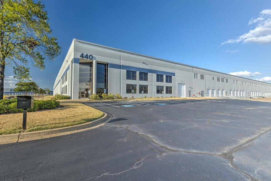 440-480 Stateline Rd E, Southaven, MS à louer - Photo de l’immeuble – Image 2 sur 7