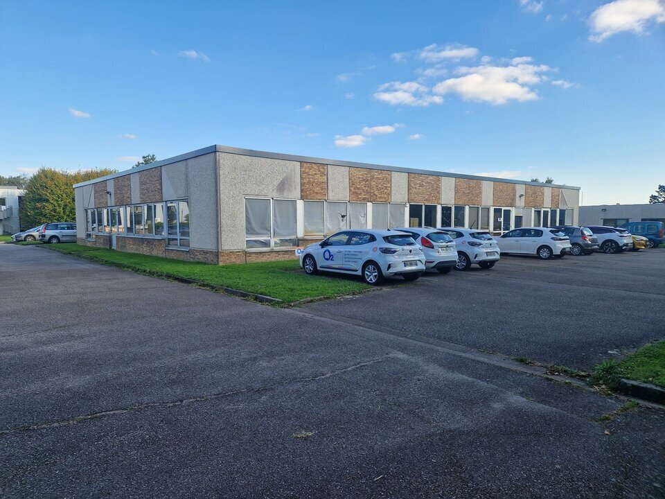 Bureau dans Mont-Saint-Aignan à louer Photo de l’immeuble– Image 1 sur 10