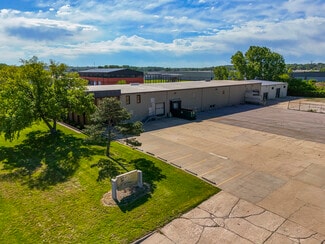 Plus de détails pour 7501 E Front St, Kansas City, MO - Industriel/Logistique à louer